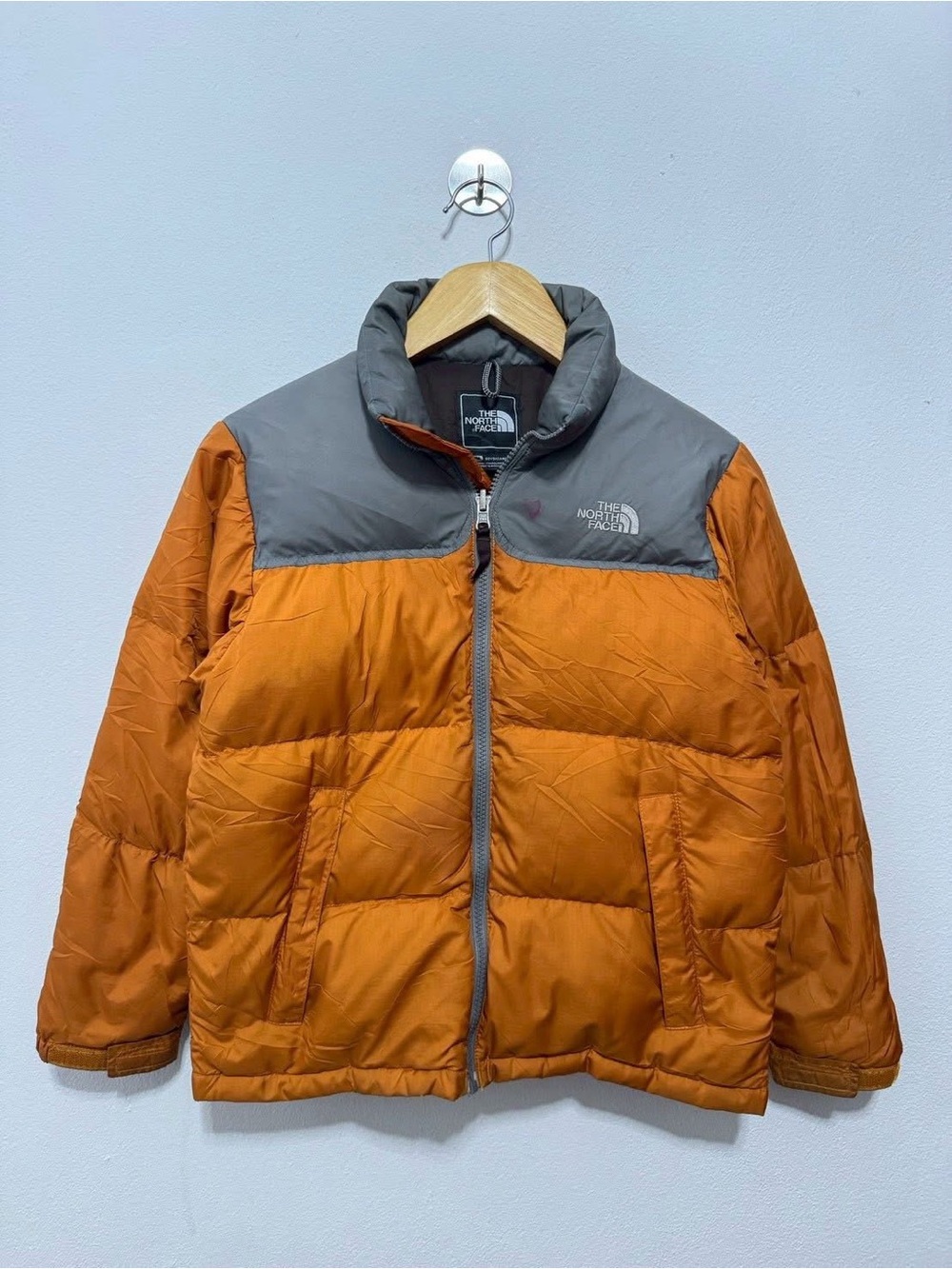 The North Face 600 boys youth puffer parka down zip orange gray jacket size L